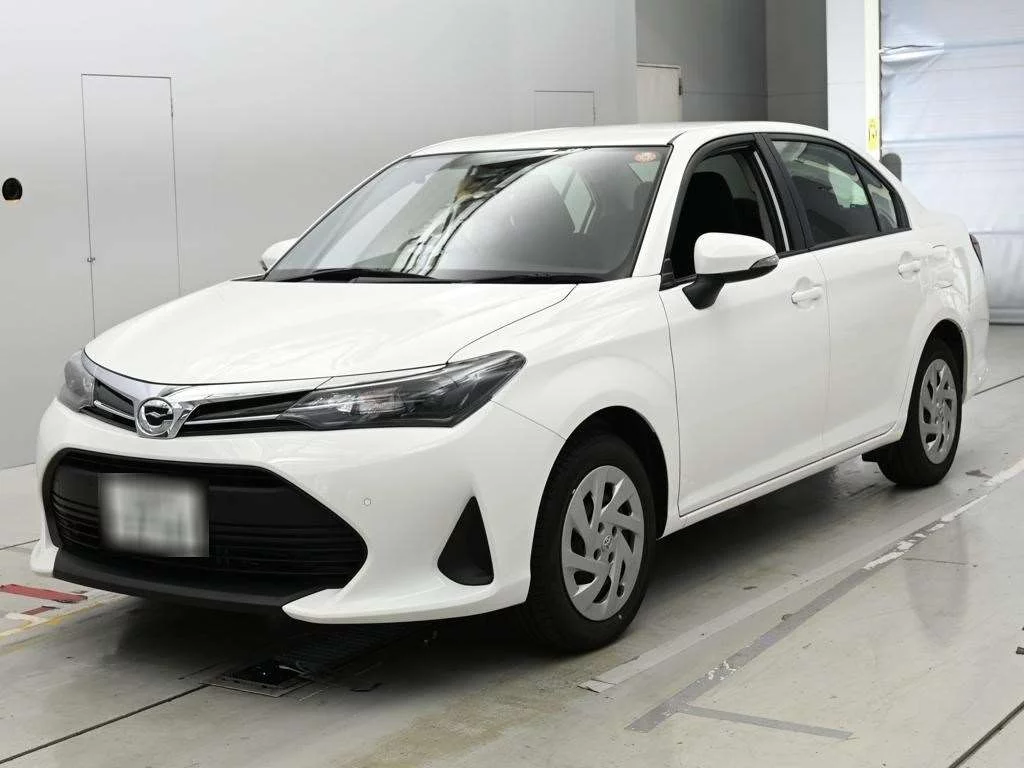 Toyota Corolla Axio NRE161 2025